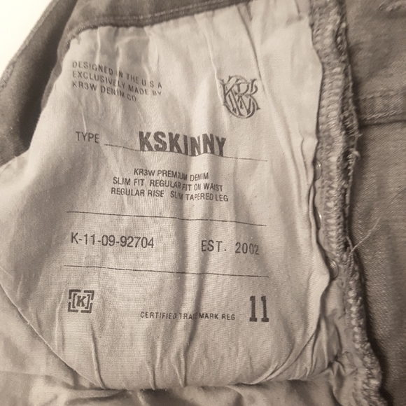 [KR3W] Button-Up Skinny Jeans - Picture 13 of 14